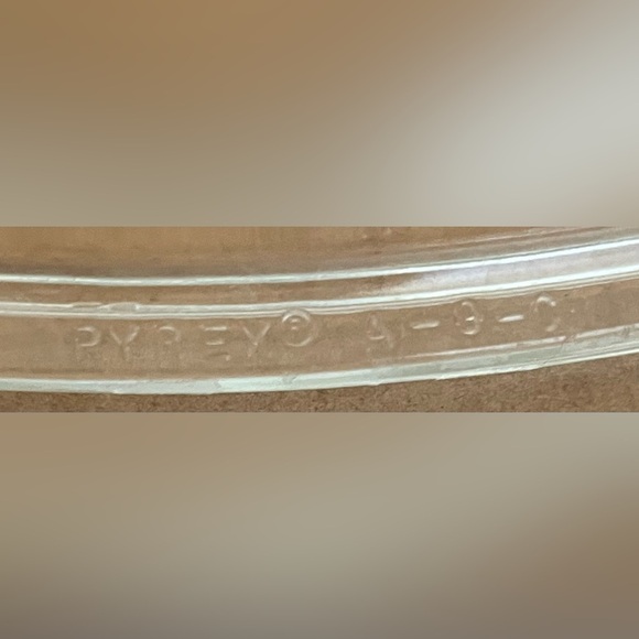 Corningware peach floral A-2-B 2 Liter baking dish & pyrex A-9-C glass top - Picture 14 of 14